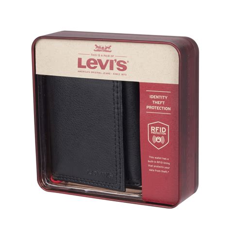 Levi's wallet canada